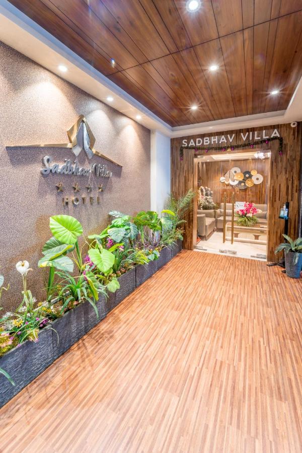 Hotel Sadbhav Villa Súrat Exteriér fotografie